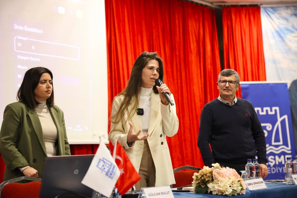 Alaçatı Ot Festivali’nin otları yıl boyu dijital tezgâhtaPHOTO-2026-01-13-16-39-07.jpg