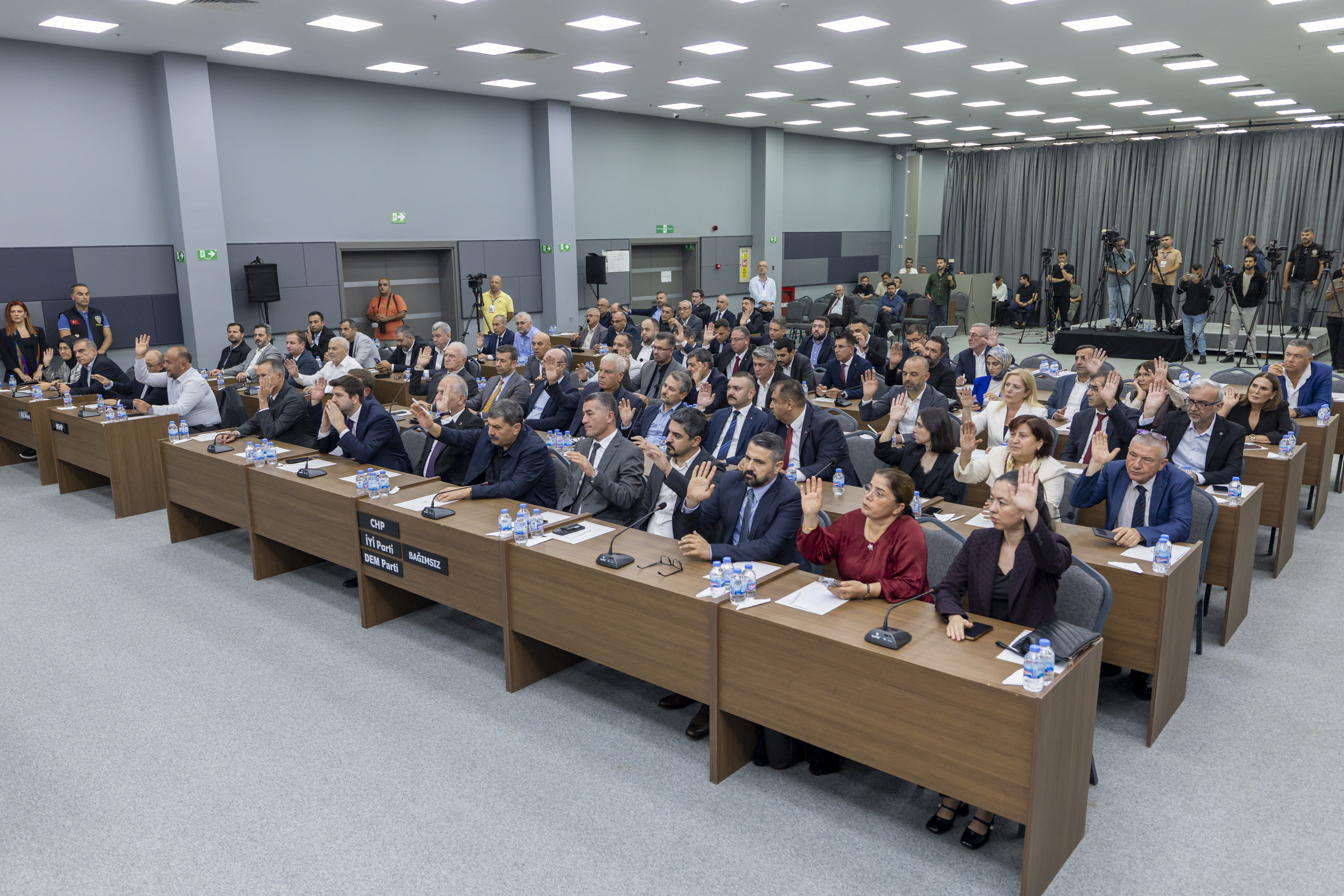 MERSİN BÜYÜKŞEHİR BELEDİYESİ BAŞKAN VEKİLİ CHP’NİN ADAYI GÜLŞAH YILDIRIM GENÇ OLDU (3).jpeg