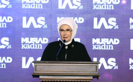 Emine Erdoğan, Uluslararası Farkındalık Zirvesi'nde Kadınların Güçlendirilmesi İçin Mesaj Verdi