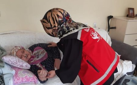 Bakan Göktaş: "Evde Bakım Yardımı Hesaplara Yatırılmaya Başlandı"