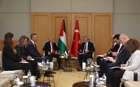 Ticaret Bakanı Bolat, İSEDAK Toplantısı İçin Türkiye'ye Gelen Mevkidaşlarıyla Görüştü