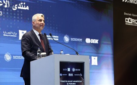 Ticaret Bakanı Ömer Bolat, Türkiye-Suudi Arabistan İş Forumu'nda Konuştu