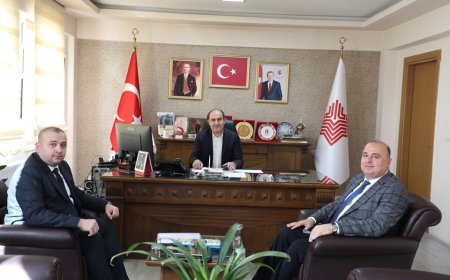 Merzifon Belediyesi’nden Tokat Vakıflar Bölge Müdürlüğü’ne Ziyaret