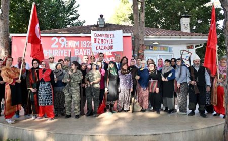 Başkan Ümit Uysal: "Cumhuriyet Dayanışmadır, Birliktir, Beraberliktir"