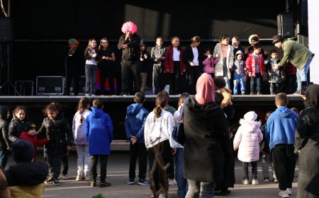 Cumhuriyet Otobüsü, Ömerli’de Çocuklara Şenlik Havası Yaşattı