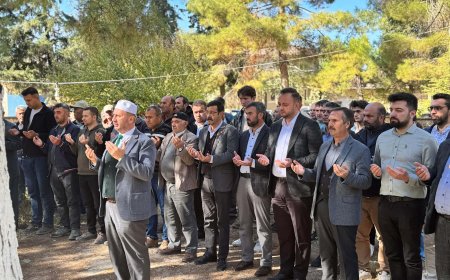 Başkan Dere Iğrıllı Mahallesi’nde Yağmur Duasına Katıldı