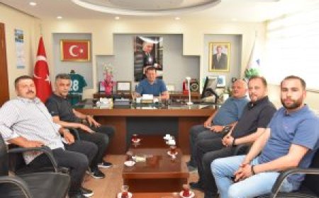 Yağlıdere Belediye Başkanı Yaşar İbaş’tan Espiye Belediye Başkanı Erol Karadere’ye Ziyaret