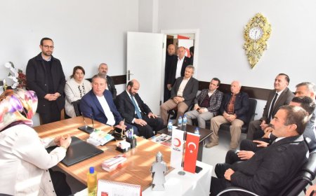 Tekkeköy Belediyesi Kızılay Haftasında Öğrencilerle Bir Araya Geldi