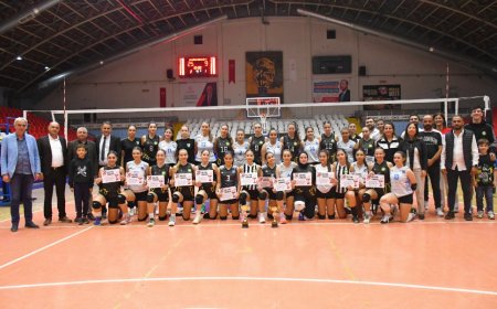 Filede Cumhuriyet Kupası Şampiyonu Yunusemre!