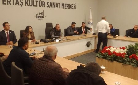 Başkan Yardımcısı Nâzım Köksal, Pazar Yeri Esnafı ve Köylü Üreticileri ile Toplantı Gerçekleştirdi