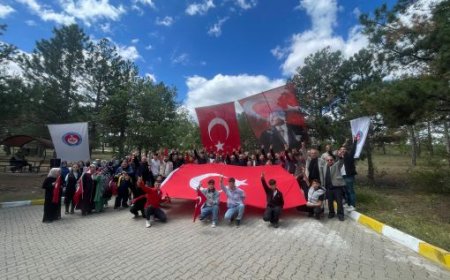 TÜRKAV Çankırı Şubesi, 13. Geleneksel Türkçülük Yürüyüşü ve Hıdırellez Bayramı Etkinliği Düzenledi