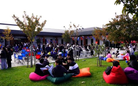 Tayfa, Millet Bahçesi’ni Şenlendirdi