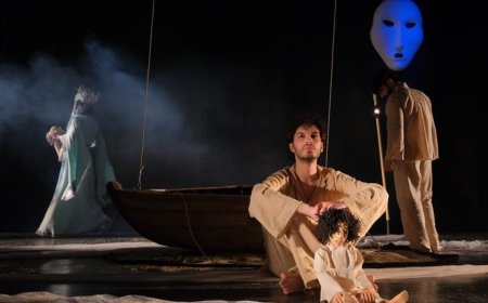 ‘Yaşlı Adam ve Deniz’ Adanalı Tiyatroseverlerle Buluştu