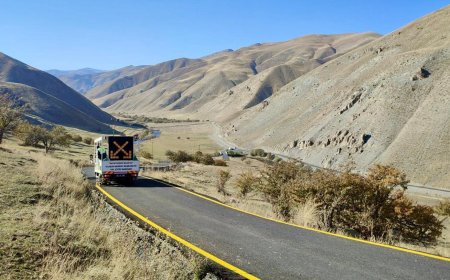 Başkale’de Asfaltlanan Yollar Yeni Çehresine Kavuşuyor