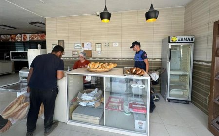 Kaş’ta Zabıta Ekiplerinden Fırınlarda Hijyen ve Gramaj Denetimi