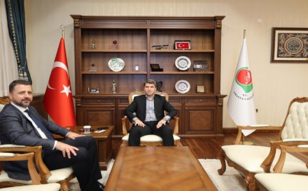 Şarköy Belediye Başkanı Alpay Var’dan Amasya Valisi Önder Bakan’a Hayırlı Olsun Ziyareti