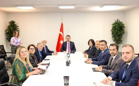 Bakan Murat Kurum COP29’da İkili Görüşmeler Gerçekleştirdi