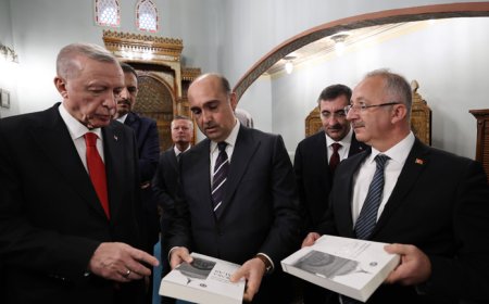 Cumhurbaşkanı Erdoğan, Restore Edilen Atatürk Müze Köşkü’nü Ziyaret Etti