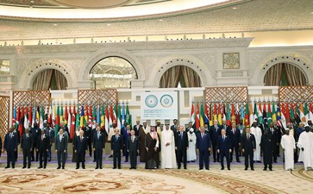 Cumhurbaşkanı Erdoğan, İslam İşbirliği Teşkilatı ve Arap Ligi Zirvesi’ne Katıldı