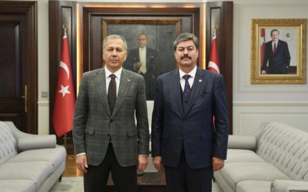 İçişleri Bakanı Ali Yerlikaya, AK Parti Kırşehir Milletvekili Necmettin Erkan'ı Kabul Etti