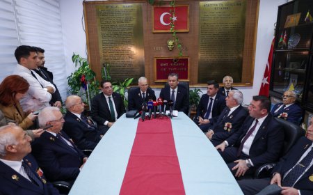 CHP Genel Başkanı Özgür Özel: "Toplumsal Mutabakat Sağlanacaksa Meclis’te Konuşmalıyız"