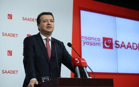 Mahmut Arıkan: AK Parti, Kendi Dünyasında Liderken, Vana Başında İsrail’e Er Olmuştur!