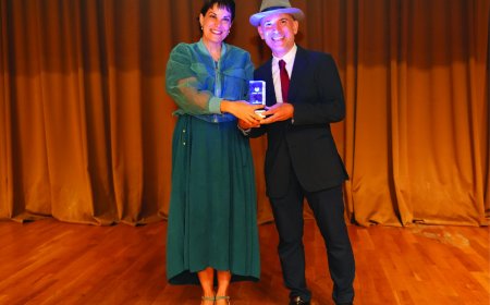 Dünya İçin Koşan Adam" Ahmet H. Uysal'a İlham Veren Profesyonel Ödülü