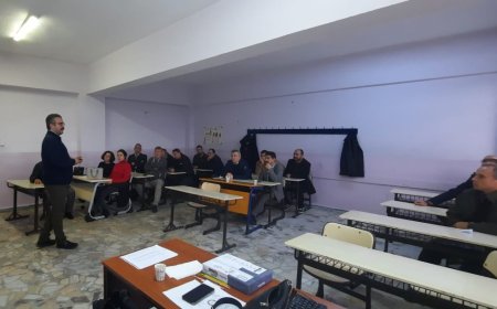 Hayrabolu’da Okul Müdürlerine Türkiye Yüzyılı Maarif Modeli Kapsamında Öğretim Liderliği Semineri Verildi