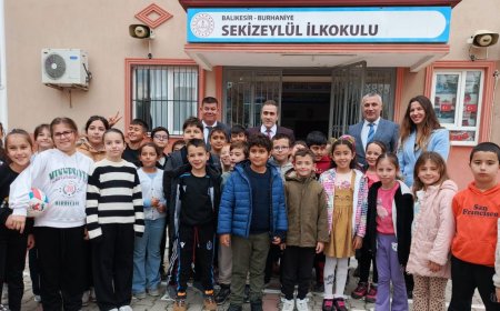 Burhaniye Kaymakamı ve İlçe Milli Eğitim Müdürü Sekizeylül İlkokulu’nu Ziyaret Etti