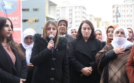 İpekyolu Belediyesi “Çil Kezî” Kadın Danışma Merkezini Açtı