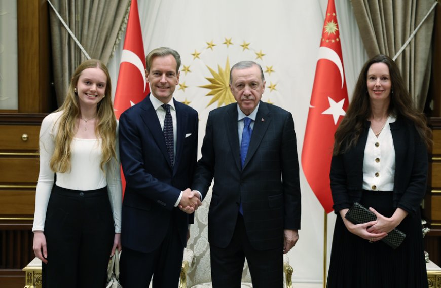 Belçika Büyükelçisi Cumhurbaşkanı Erdoğan’a Güven Mektubunu Sundu