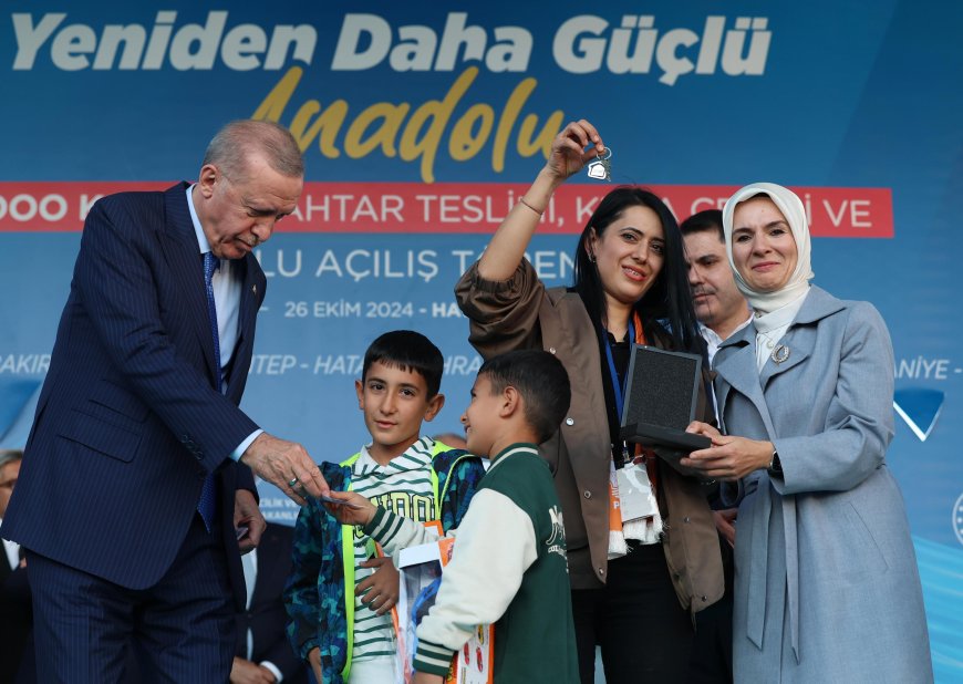 Cumhurbaşkanı Erdoğan: “Deprem Bölgesinde Evine Girmeyen Hak Sahibimiz Kalmayacak”