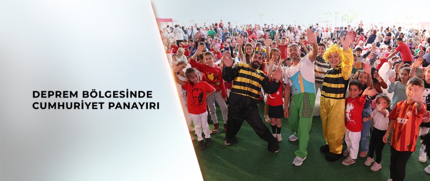 Depremzede Çocuklar Cumhuriyet Panayırı’nda Doyasıya Eğlendi