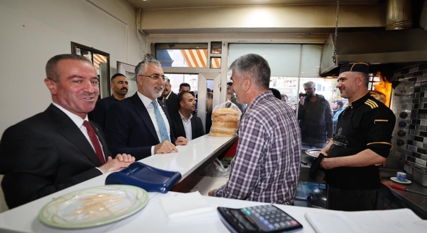 Bakan Işıkhan, Hakkari’de: “Türkiye’nin Geleceği İçin Çalışmaya, Üretmeye Devam Edeceğiz”