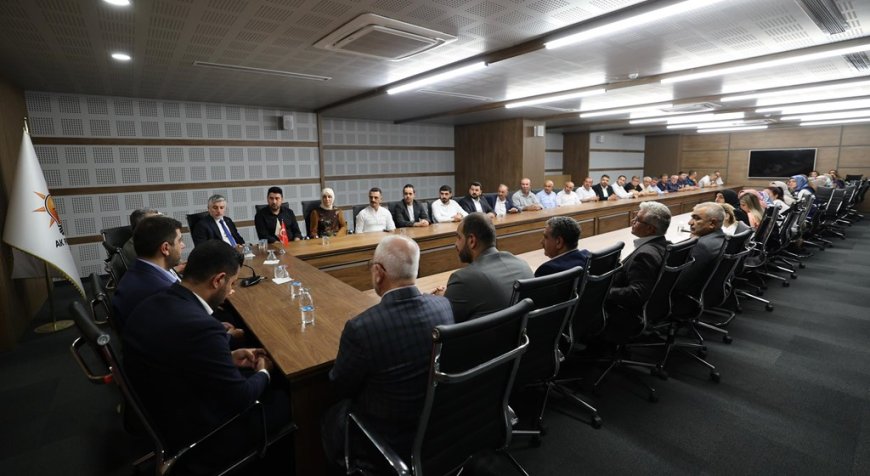 Bakan Işıkhan, Mardin İş Dünyası Temsilcileriyle Bir Araya Geldi