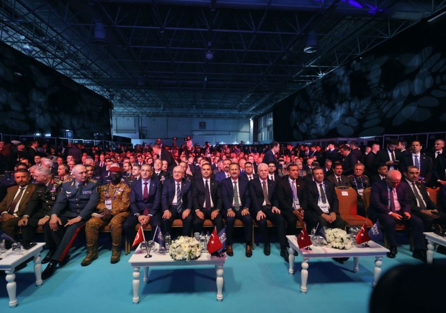 SAVUNMA, HAVACILIK VE UZAY SANAYİ DEVLERİ SAHA EXPO’DA BULUŞTU