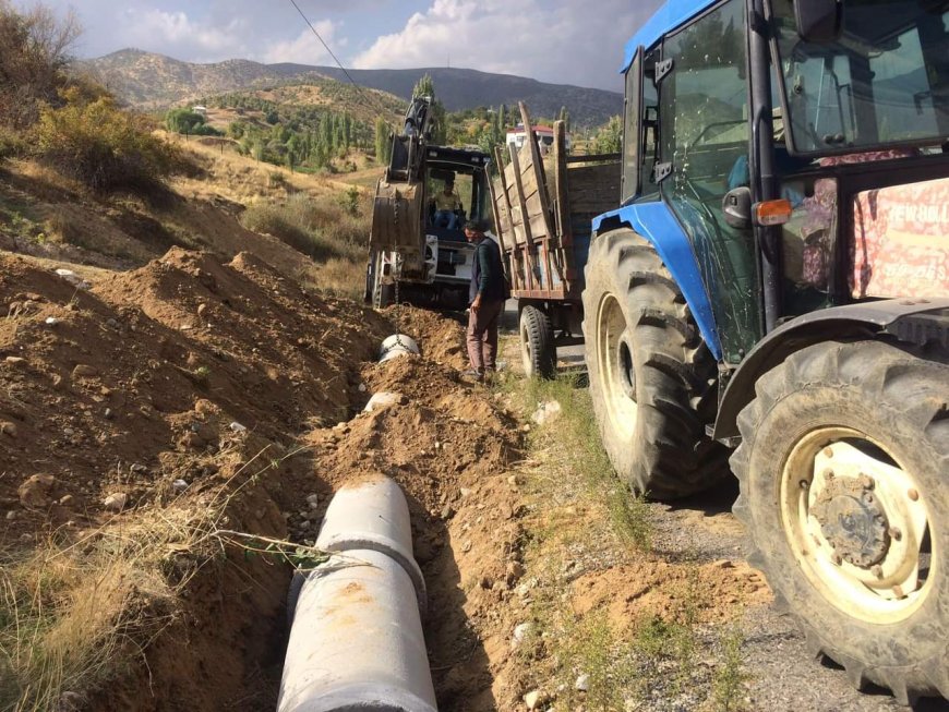 Doğanşehir’in Dört Bir Yanında Hizmet Çalışmaları Sürüyor