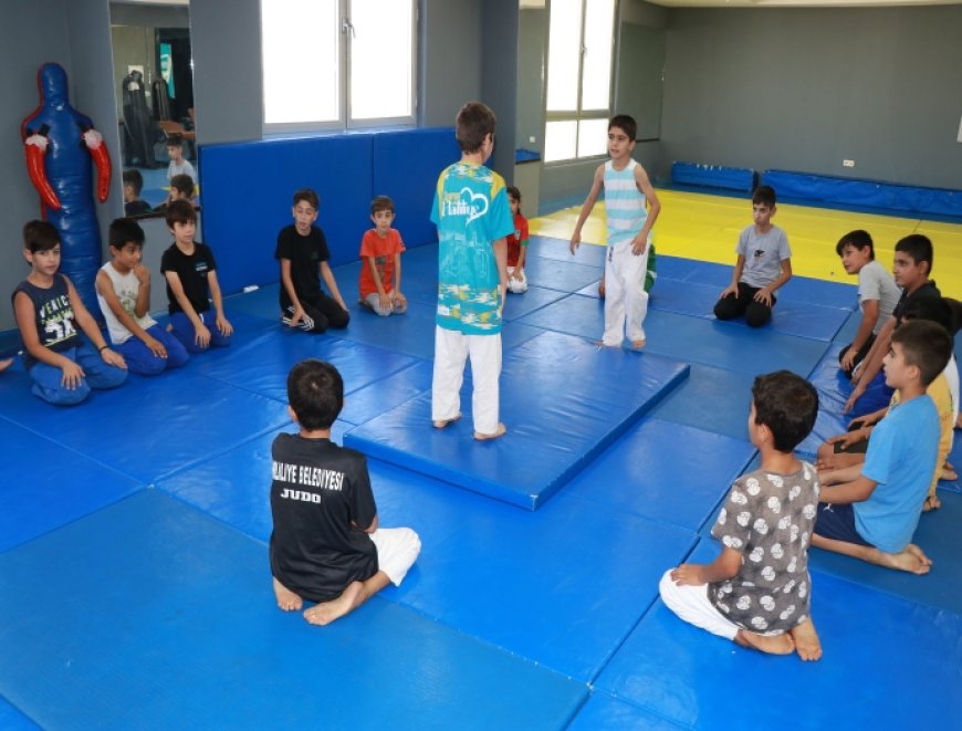 aliliye Belediyesi’nin Judo Kursu ile Minikler Şampiyonalara Hazırlanıyor