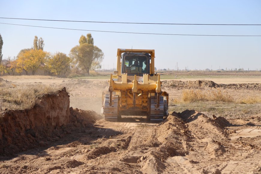 Aksaray’ın Geleceğine Yatırım! 40 Metre Genişliğinde 5 Kilometrelik Yeni Çevre Yolunda Çalışmalar Sürüyor