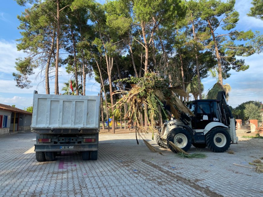 Sarayköy’de Okullarda Kapsamlı Temizlik Çalışması Yapıldı