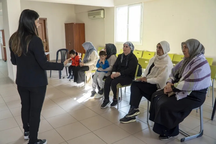 Karşıyakalı Anneler, “Anne Destek Programı” ile Güçleniyor