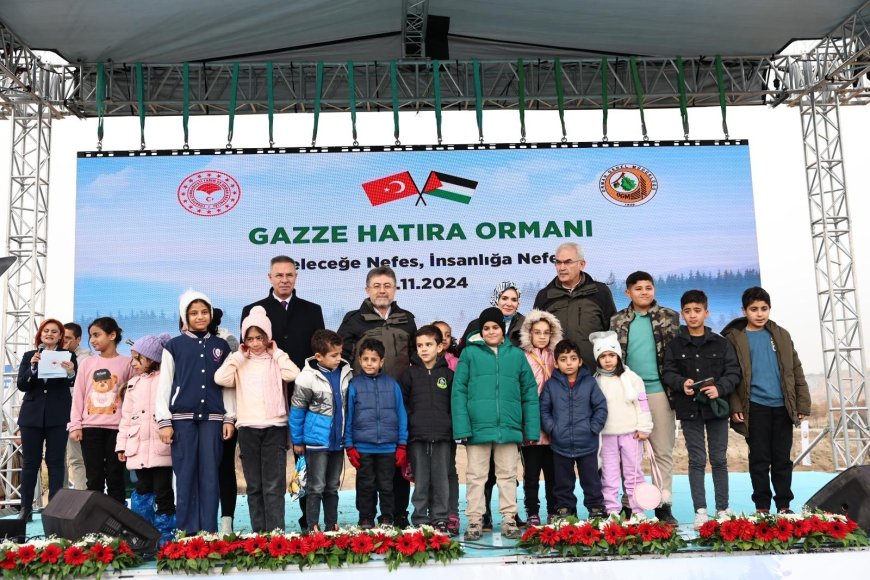 Bakan Göktaş, Gazze Hatıra Ormanı’na Fidan Dikti