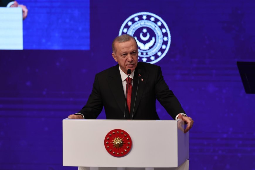 Cumhurbaşkanı Erdoğan ve Bakan Göktaş, 6. Uluslararası Kadın ve Adalet Zirvesi’ne Katıldı