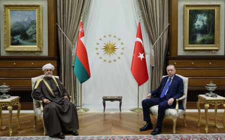 Umman Sultanı Heysem Bin Tarık Cumhurbaşkanlığı Külliyesinde Resmî Törenle Karşılandı