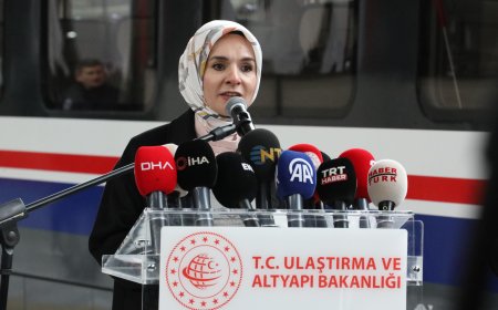 "Turistik Tuz Ekspresi" Ankara'dan Yola Çıktı: Engelleri Kaldırmak İçin Birlikte