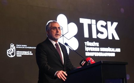 Bakan Vedat Işıkhan TİSK’in Ortak Yarınlar Ödül Töreni’ne Katıldı