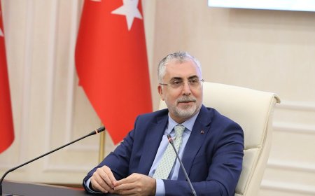 Bakan Işıkhan, "İş Müfettişi Yardımcıları Rozet Takma Töreni"ne Katıldı