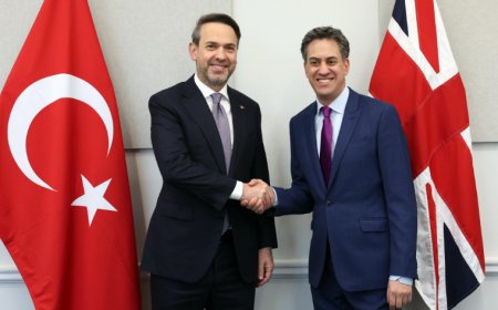 Türkiye ve Birleşik Krallık Arasında Enerji Alanında Stratejik İş Birliği