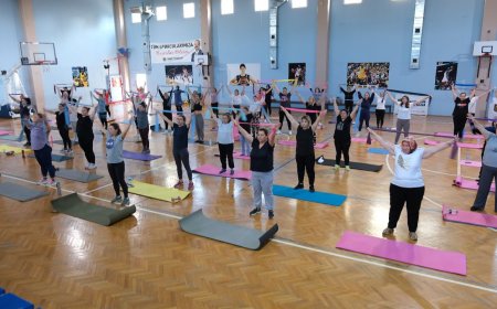 Menemenli Kadınlar Pilates Kursunda Buluştu