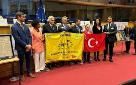 Kayseri'ye Altın Bayrak Ödülü